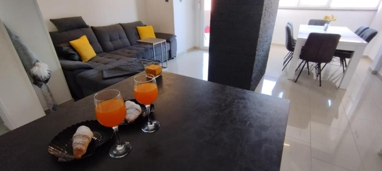 Marijo&Tina Apartment Zadar Buitenkant foto